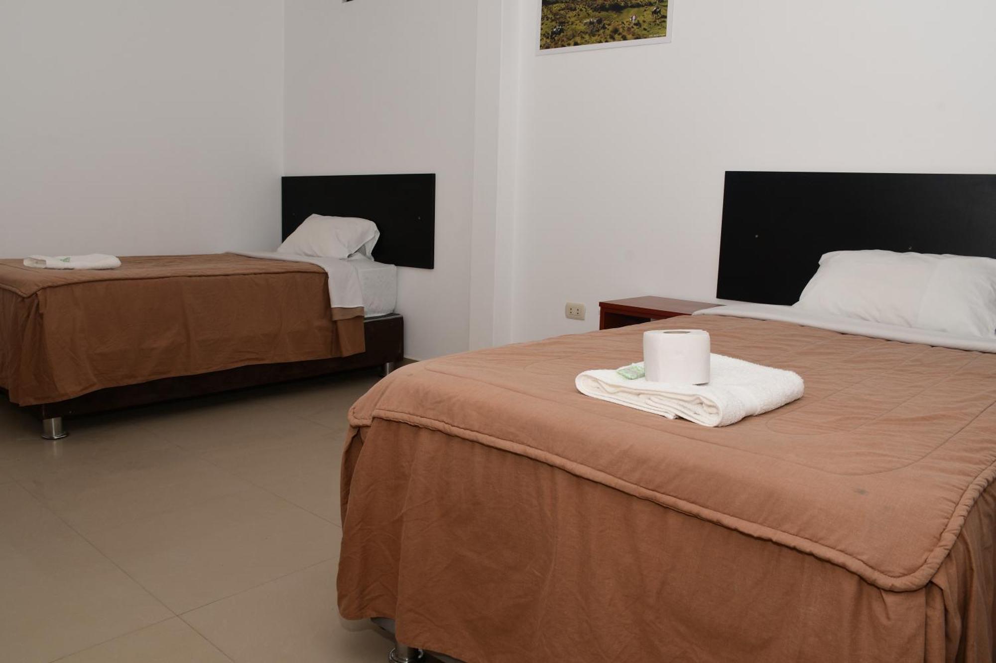 מלון צ'אצ'אפויאס La Casa Del Turista מראה חיצוני תמונה